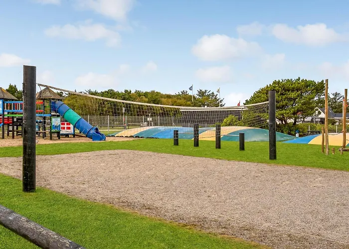 Semesterbostad 5 Bedroom Awesome In *