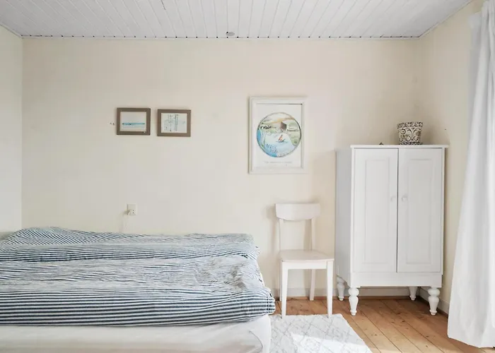 Semesterbostad 5 Bedroom Awesome In Vestervig