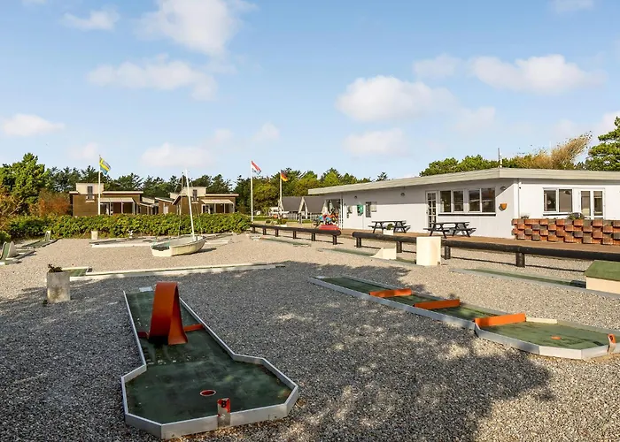 Semesterbostad 5 Bedroom Awesome In Vestervig